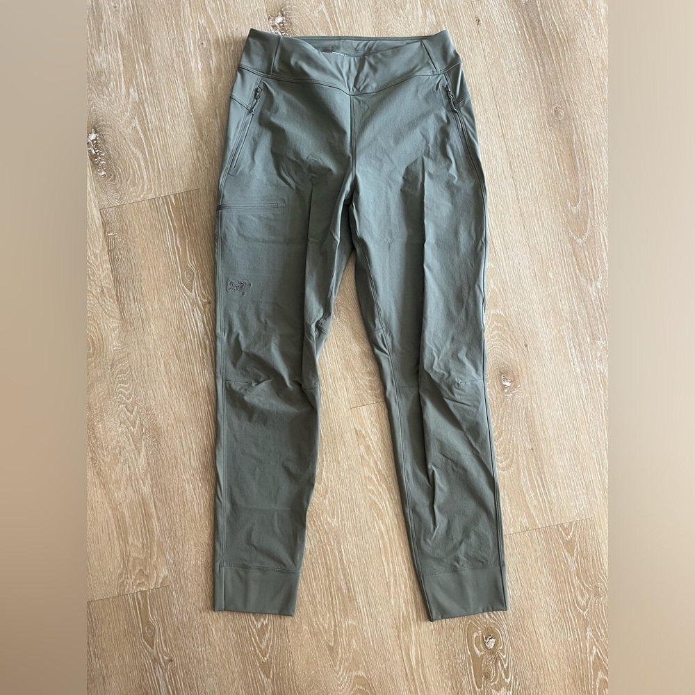 Arcteryx Gamma Hybrid pant gray/green NWOT size 4 (small)